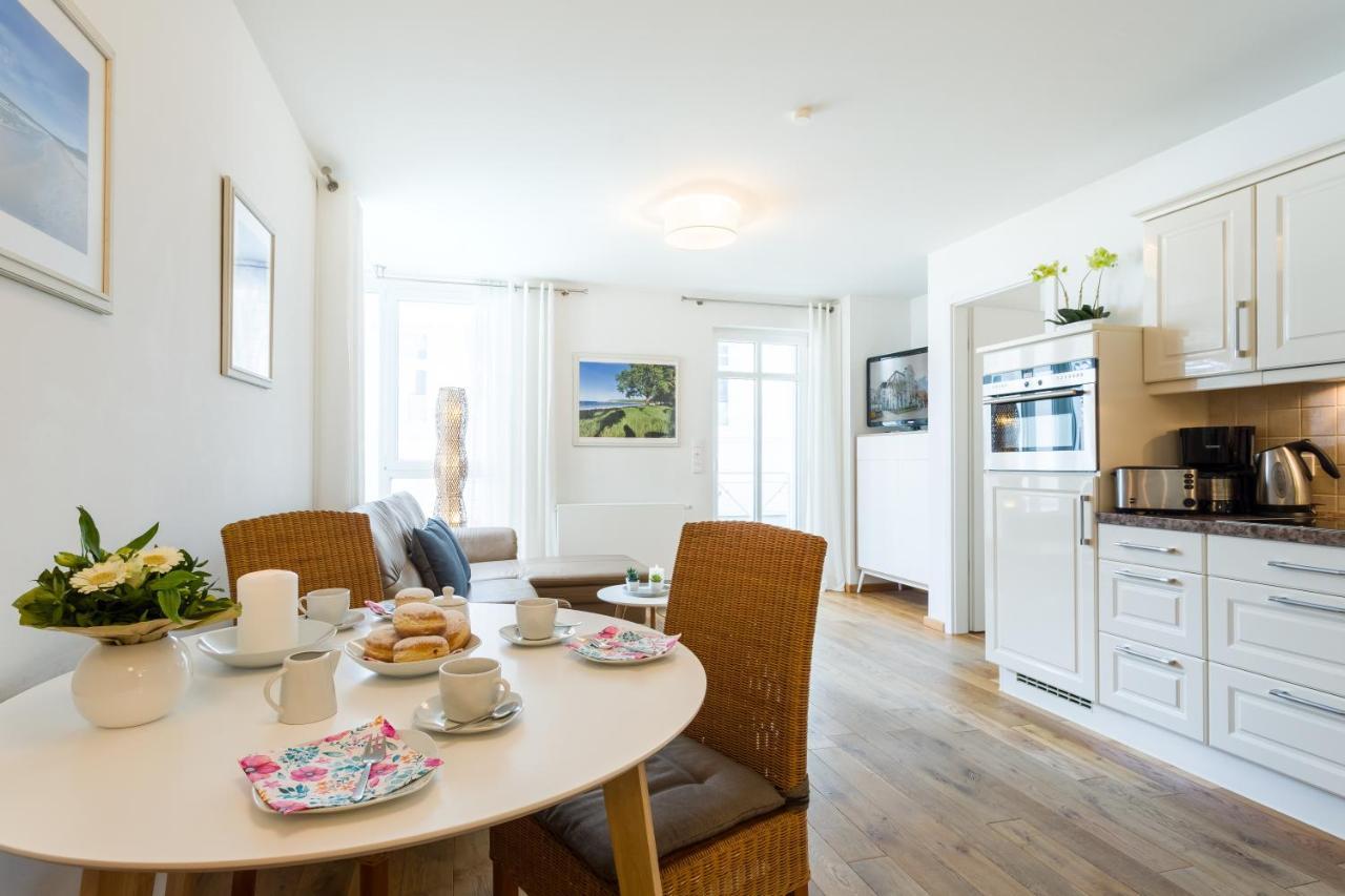 Villa Helene mit Meerblick in Top Lage - Seemöwe mit Strandkorb am Strand Ostseebad Ostseebad Binz Exterior foto